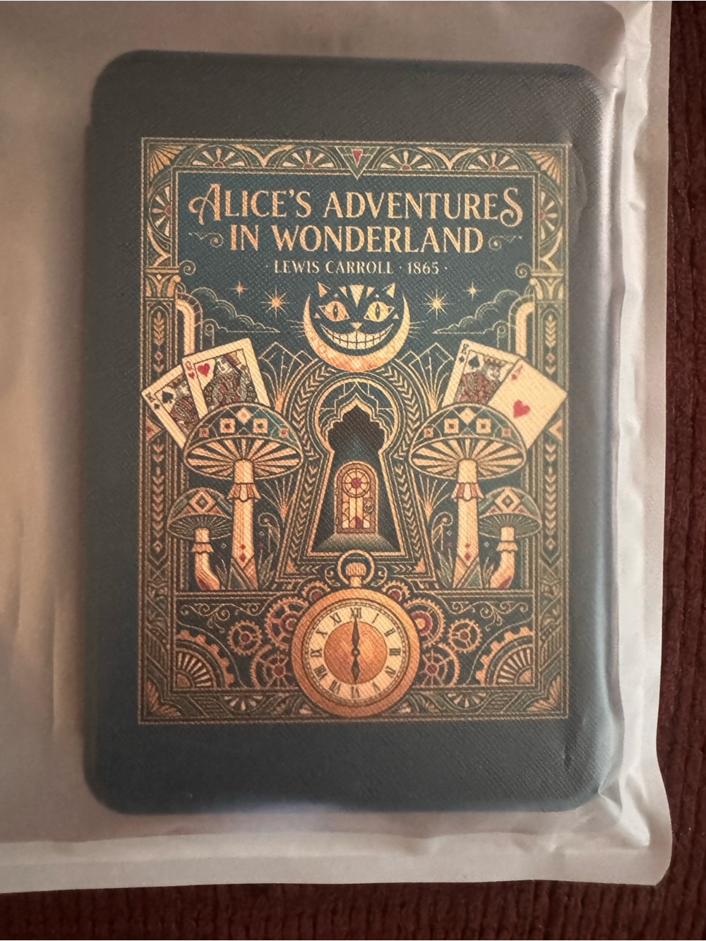 Alice's Adventures in Wonderland 11th paperwhite Kindle Hardcover - Navy and Go